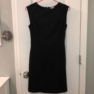 Form fitting pleated dress